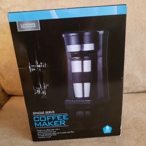 Single server coffee maker